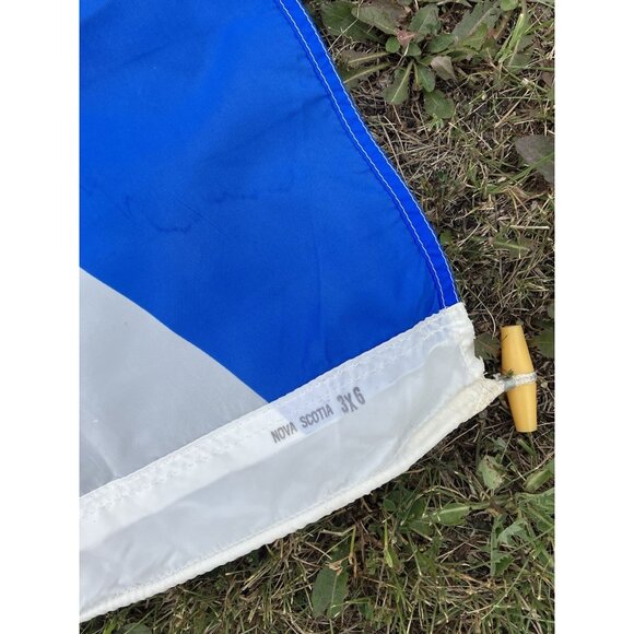 Vintage Canadian Provincial/Territorial Flag - Nova Scotia - Picture 5 of 5